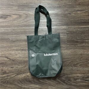 Lululemon Green Tote Bag